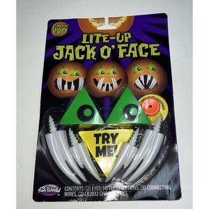 Fun World Lite-Up Jack o'Face Halloween Pumpkin Decorating Kit Light